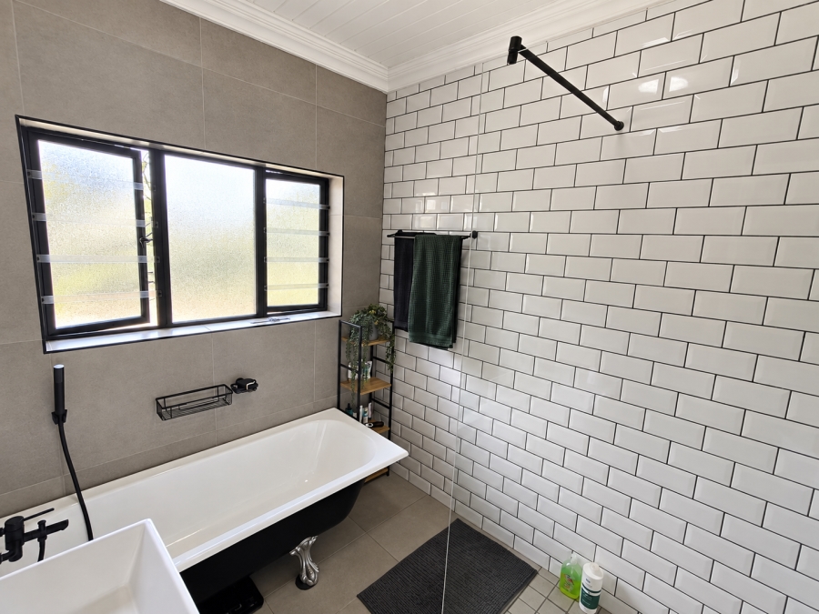 3 Bedroom Property for Sale in Amandelsig Western Cape